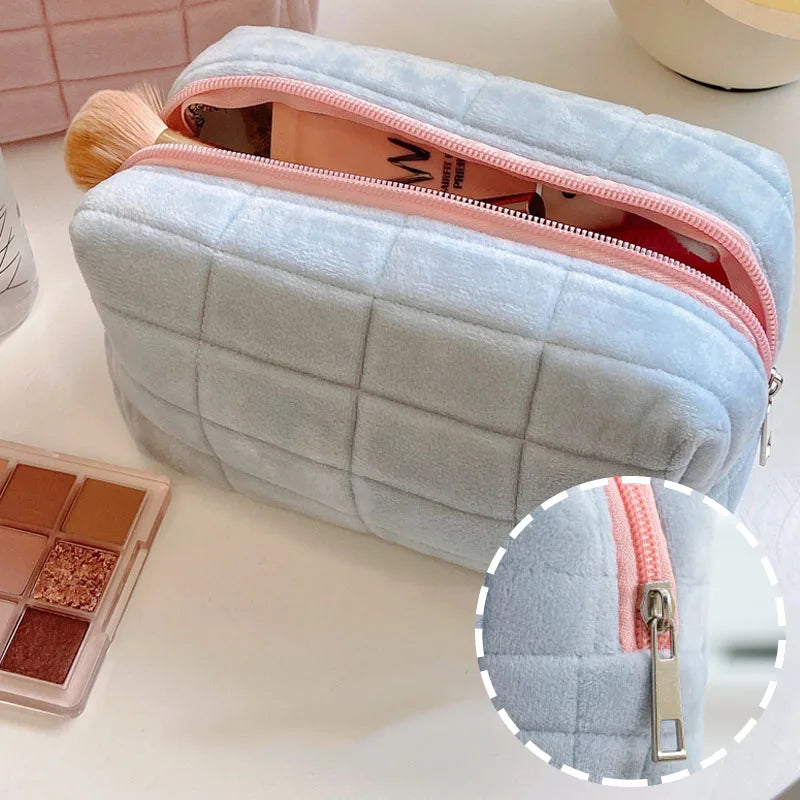 Plush Travel Makeup Bag with Zipper